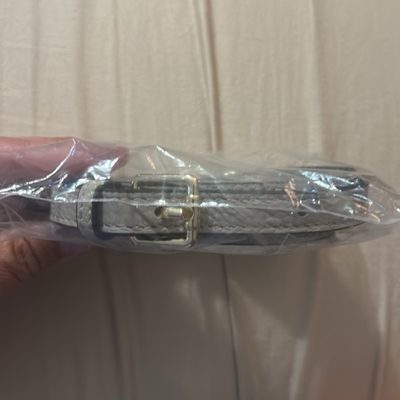 Stone Crossbody Bag with Pink Chevron Strap - Picture 15 of 15